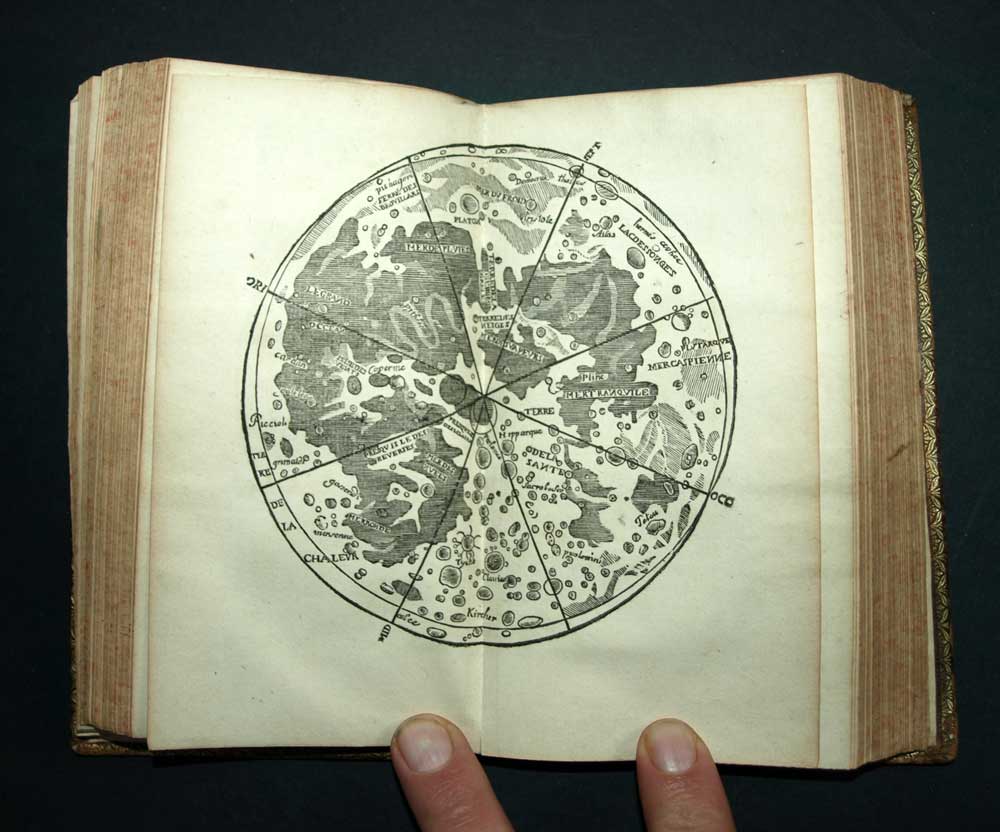 Voyage du Monde de Descartes, à Paris par DANIEL Gabriel 1690, Édition original Voyage du Monde de Descartes, à Paris par DANIEL Gabriel 1690, Édition original